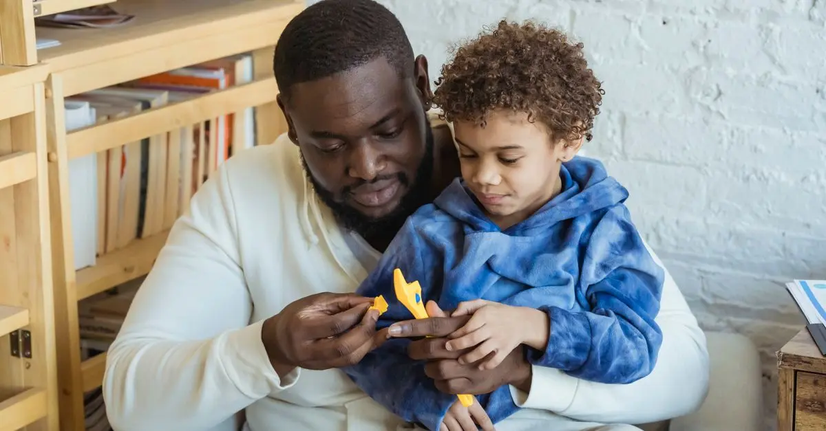 10 idées cadeaux pratiques que papa va adorer