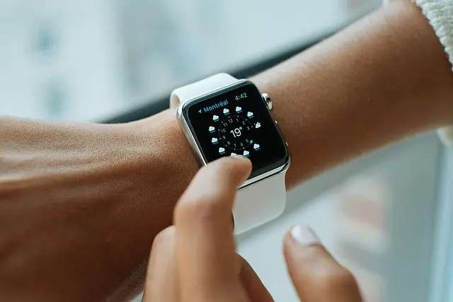 10 idées de cadeaux pratiques que papa va adorer
