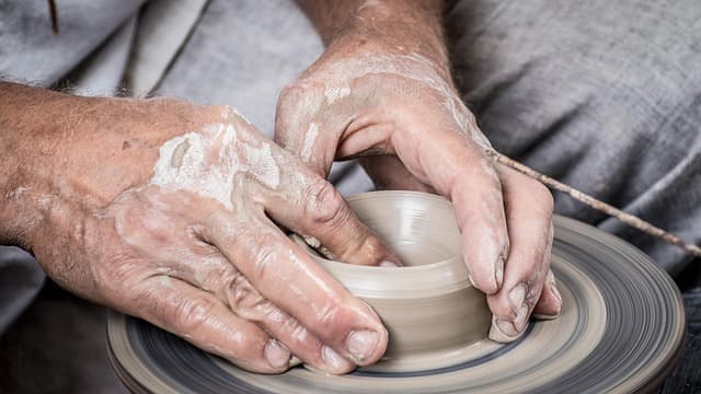 10 idées de cadeaux artisanaux pour un papa exceptionnel